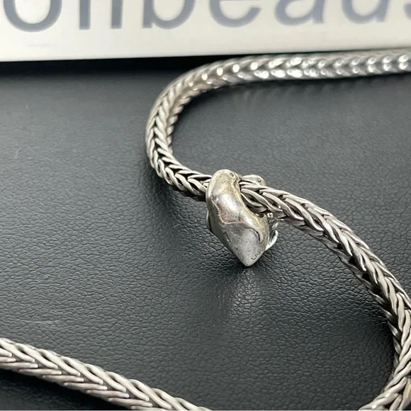 Trollbeads Retired Penguin & Baby Bead- 11283 - Picture 6 of 9